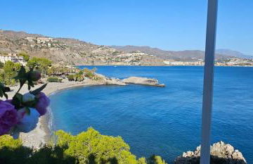 MARINA BEACH FRONT - Photo 14