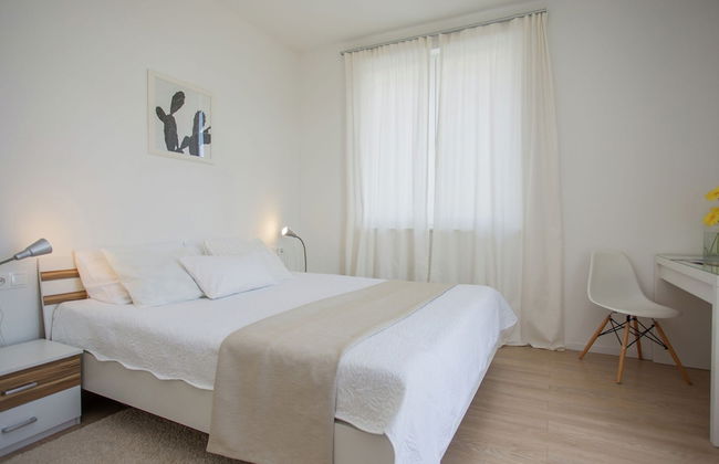 Villa in Kastel Novi Near Beach - Foto 3