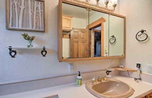 Buena Vista Oasis with Mtn Views, 3 Mi to Dtwn! - Foto 22