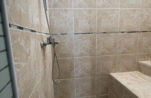 Studio 2/3 personnes près du lac avec animaux acceptés et parking - FR-1-822-18 - Foto 9