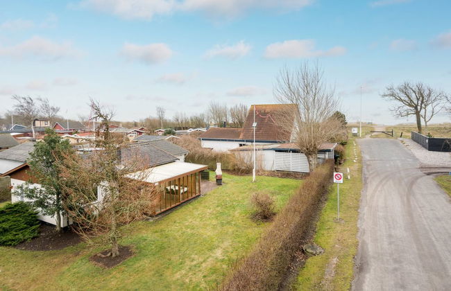 "Hattie" - 100m from the sea - Foto 12