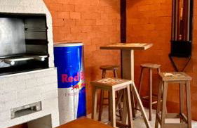 Piscina e Sinuca CASA Beto Carrero 500m do Parque 1 suite e 2 quartos 3bwc a 300m da Praia churrasqueira e estacionamento privado - Foto 4