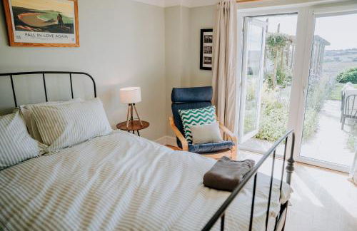 Ponderosa 5-Bed Coastal Retreat with Studio, Sauna & Sea Views - Foto 31