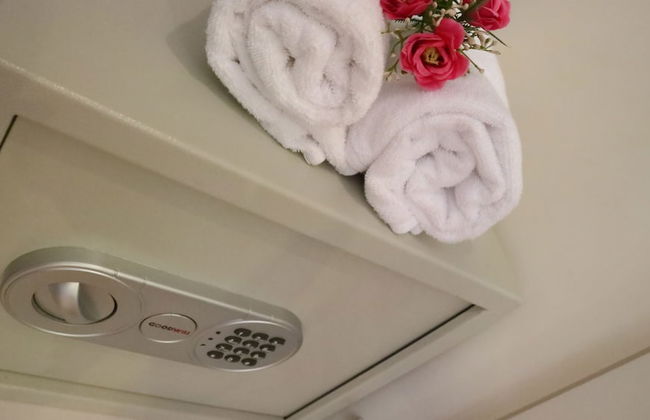 Smiley Apartment 3 - Photo 35