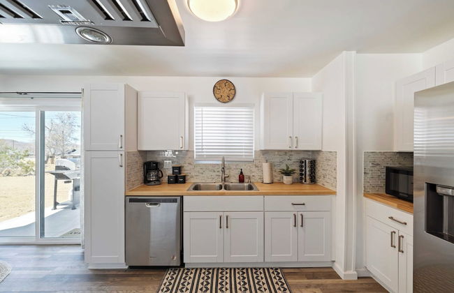 Dune Rise by Avantstay Chic Oasis w/ Patio - Foto 16