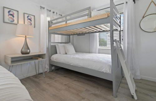 Margate Bungalow by the Beach Entire Home - Foto 62