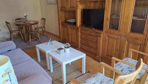 Los Prados - HUCA Oviedo - Parking gratuito - Foto 5