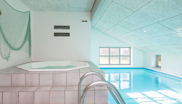 10 Person Holiday Home in Blavand - Foto 4, Piscina