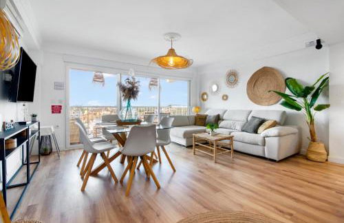 AP-7 XimoApartments con VISTAS ESPECTACULARES AL MAR - Photo 10