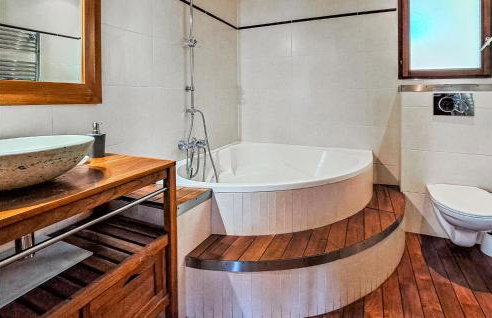 Awesome Home In Gonneville-S-Honfleur - Foto 25