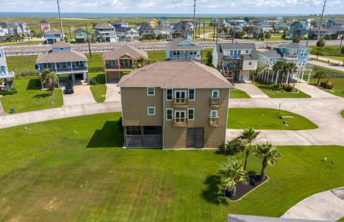 Spacious Beach Retreat Sleeps 25 Perfect for Families Groups - Foto 47