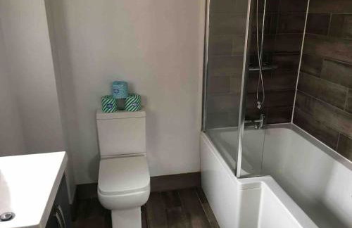 PARK VIEW, 6 bed family home, wifi parking, garden - Foto 4