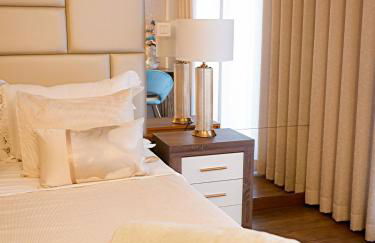 Luxury 2BR Spacious & Stylish with Patio near Metro - Foto 44