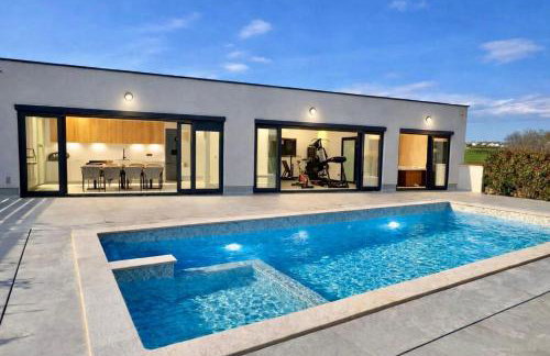 Family Villa Velunida - Foto 1