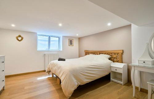 VILLA ARCADIA - Piscine - Spa - Sauna - Cinéma - Jeux d'arcades - Jeux vidéo - Bassin naturel - Jardin - Foto 56