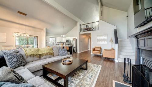 King Beds with Hot Tub Arcade & Golf Course View - Foto 5