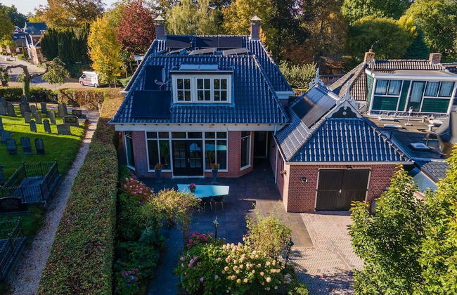 Characteristic House With Wellness in Augustinusga - Foto 34