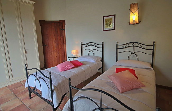 Large Holiday Home in Cagli With Pool - Foto 21