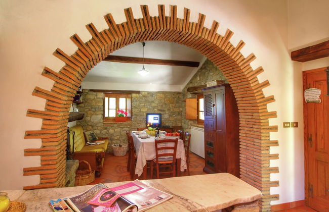 Alluring Farmhouse in Ortignano With Swimming Pool - Foto 78