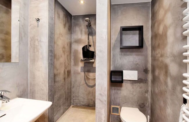 Fancy Holiday Home in Sainte-cecile With Pool House & Indoor Pool - Photo 48