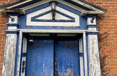 Creative Norfolk Chapel with Piano and Sauna Sleeps 10 - Foto 31