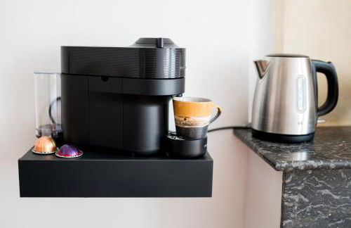 Villa Robs - Appartements tout confort, TV connectée, Haut débit, Localisation idéale - Courts séjours & Affaires - Photo 3