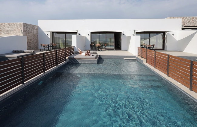 Scylla Concept Suites - Photo 51