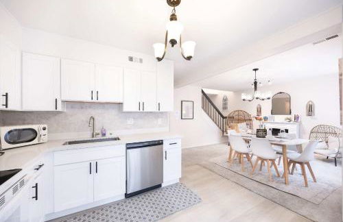 4B TH in Kirkland Woodinville Prime Location - Photo 15