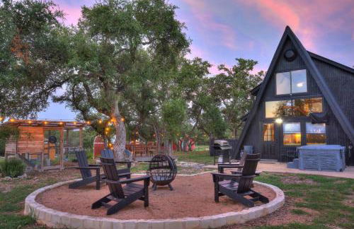 NEW Treehouse at Link Lane 2 Acres w Hot Tub - Foto 42