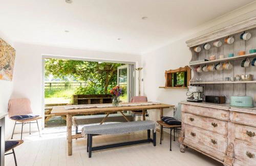 Lower Barn House at Westerlands Farm Sleeps 11 - Foto 43