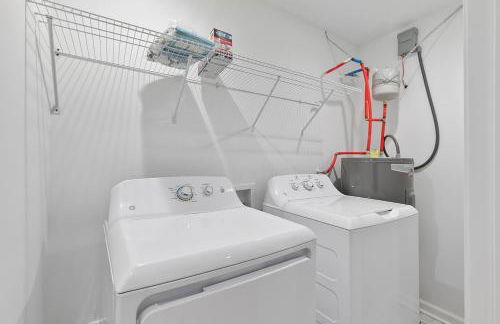 Comfy 2 bedroom w Free Parking - Foto 9