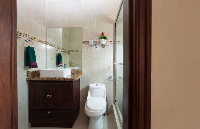 New Kingston Guest Apartment at Inglaterra I - Foto 20