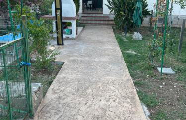Villa Lidia & Attico degli artisti, free pets , giardino recintato e attrezzato - Foto 9