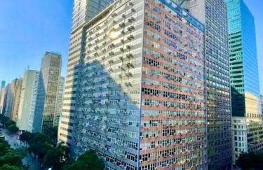 Studio Metrô e VLT Consulado Carioca Cinelândia Lapa - Foto 42