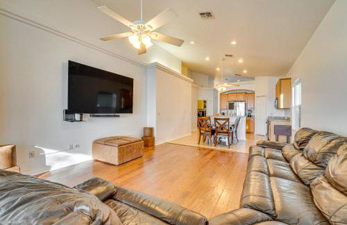 16 Mi to Animal Kingdom Family Home with Pool - Foto 2