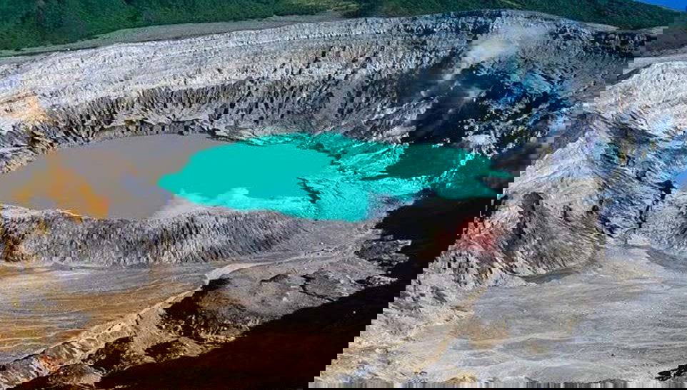 Cratera do vulcão Poás