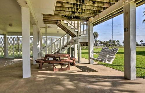 1 Block to Beach Family Getaway in Galveston! - Photo 27