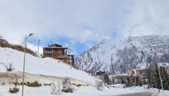 SnowNest Foppolo A pochi passi dalle piste con box - Photo 4