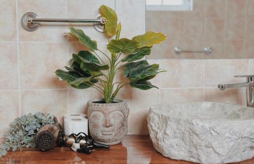 Digital Nomad Retreat, 6 Min to Beach & AC - Foto 20