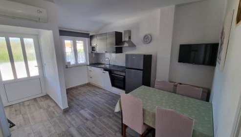 Ljubica & Ante Paparić - Foto 3, stove