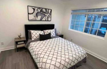 Woodland Hills 3 bedroom w/ pool and spa - Foto 13