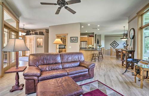 Tranquil Lake Elmo Farmhouse Hiking Nearby! - Foto 6