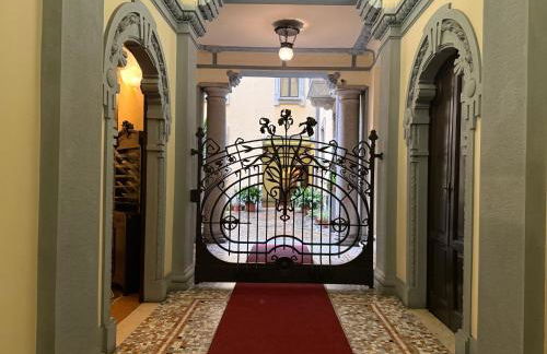 Elegante appartamento nel centro di Milano - Photo 41