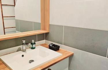 Joli F2 Gare Orléans avec parking privé et balcon Classe 3 étoiles - Foto 16