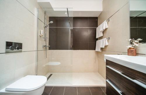 Celenga Apartments with free offsite parking - Foto 38