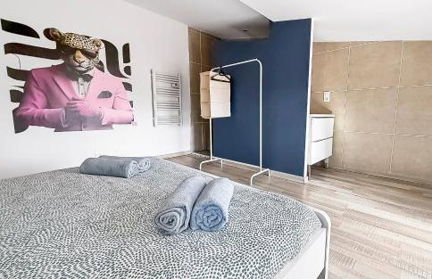 Chez Léna - T2 Cosy & Equipé - Proche Cité médiévale - Foto 16