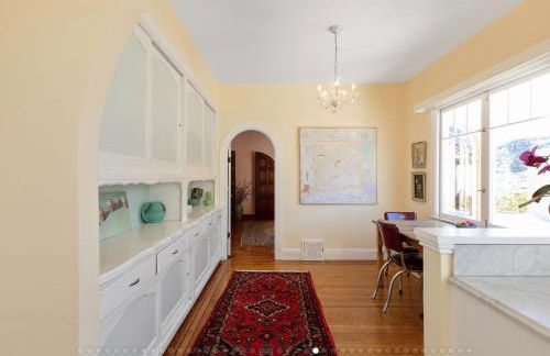 Lovely Noe Valley Condo w Light, View & Parking! - Foto 50