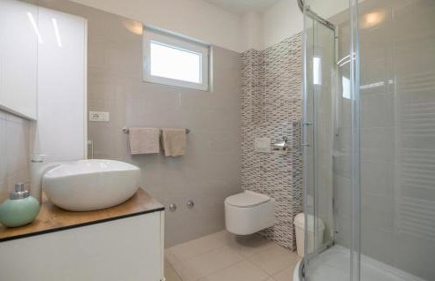 Beautiful Home In Kamen Most - Foto 30