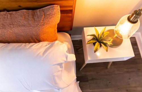 Newly Renovated, Dog Friendly, Stocked Kitchen - Foto 13