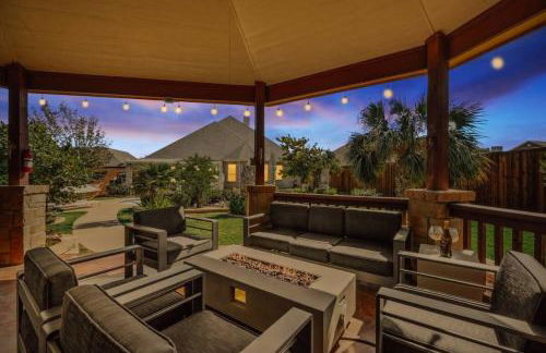 Luxury4000sqft Hot Tub Games Cinema FTWorth ATTST - Photo 58